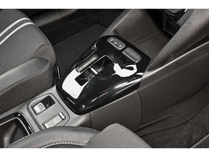 Opel Corsa Opel 1.2 GS AT+SHZ+LRH+LED+ACC+APPLE+