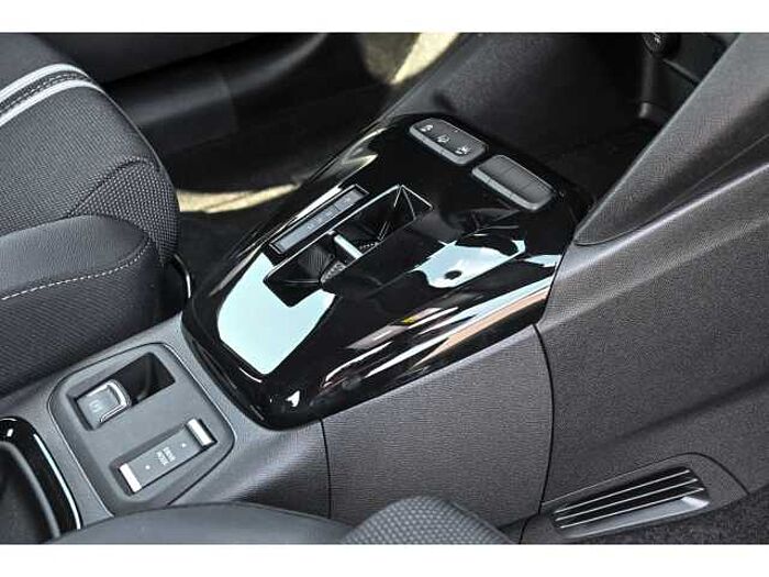 Opel Corsa F GS Hybrid (110 PS)-AT+RÜCKFAHRKAMERA+SHZ+LHZ+LED+PDC+