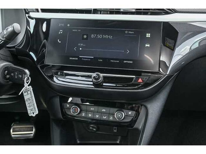 Opel Corsa F GS Hybrid (110 PS)-AT+RÜCKFAHRKAMERA+SHZ+LHZ+LED+PDC+