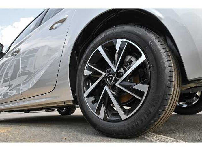 Opel Corsa F GS Hybrid (110 PS)-AT+RÜCKFAHRKAMERA+SHZ+LHZ+LED+PDC+