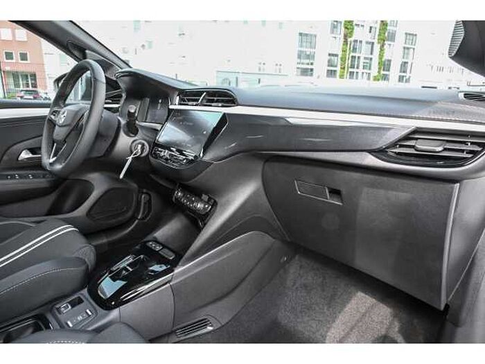 Opel Corsa F GS Hybrid (110 PS)-AT+RÜCKFAHRKAMERA+SHZ+LHZ+LED+PDC+