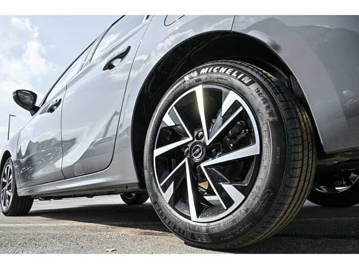 Opel Corsa F GS Hybrid (110 PS)-AT+RÜCKFAHRKAMERA+SHZ+LHZ+LED+PDC+
