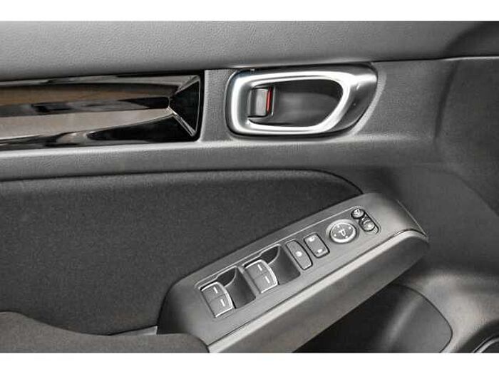Honda Civic e HEV Hybrid 2.0 Elegance 8 Jahre Garantie Navi Digitales Cockpit LED ACC