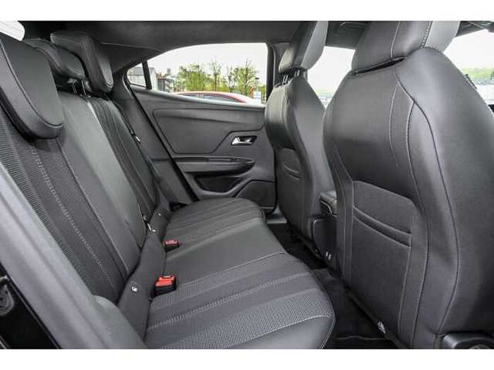 Opel Mokka GS PDC+KAM+LHZ+SHZ+ALU+DAB+TEMPO