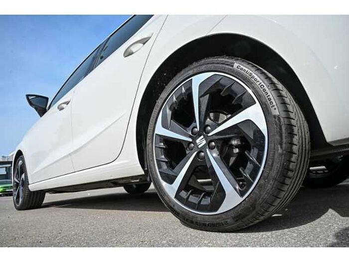 SEAT Ibiza FR 1.0 +NAVI+PDC+KAM+SHZ+ACC+ALU+TEMPO+DAB