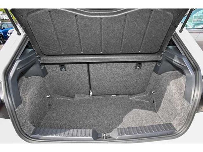 SEAT Ibiza FR 1.0 +NAVI+PDC+KAM+SHZ+ACC+ALU+TEMPO+DAB