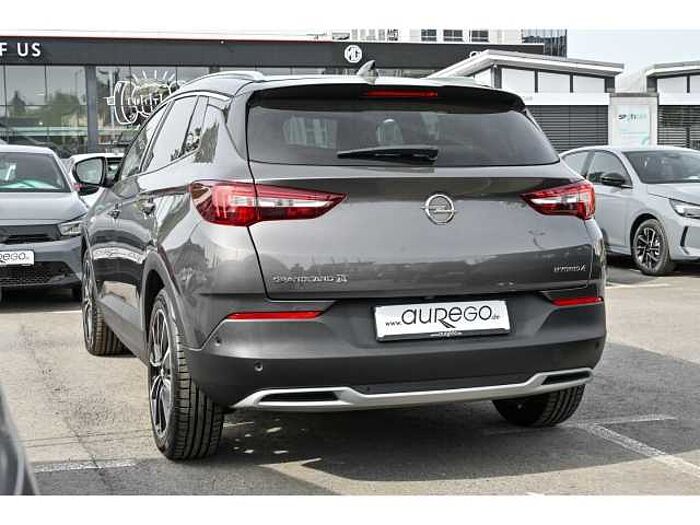 Opel Grandland ULTIMATE Plug-in-Hybrid4+NAVI+LEDER+ASS+WINTERRÄDER+STANDHEIZUNG