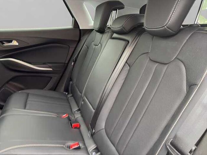 Opel Grandland ELEGANCE 1.2+LEDER+AGR+ACC+4xSHZ+BEH. WSS+AHK