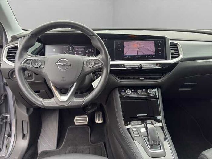 Opel Grandland ELEGANCE 1.2+LEDER+AGR+ACC+4xSHZ+BEH. WSS+AHK