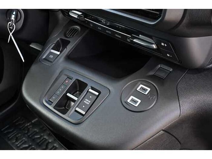 Citroen Berlingo Plus+KLIMAAUTOM.+ALU+LHZ*APPLE CARPLAY+ANDROID AUTO