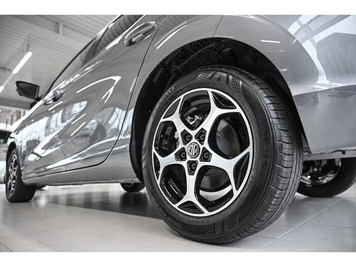 MG MG3 HEV Luxury StandHZG Navi Leder Digitales Cockpit 360 Kamera LED ACC Apple Ca