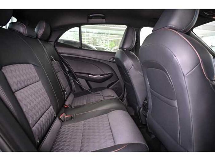 MG MG3 HEV Luxury StandHZG Navi Leder Digitales Cockpit 360 Kamera LED ACC Apple Ca