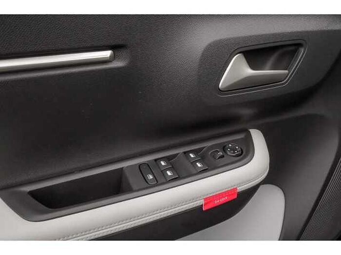 Citroen C3 Aircross Hybrid 145 MAX MHEV AT+NAVI+HUD+SHZ+LRH+LED+