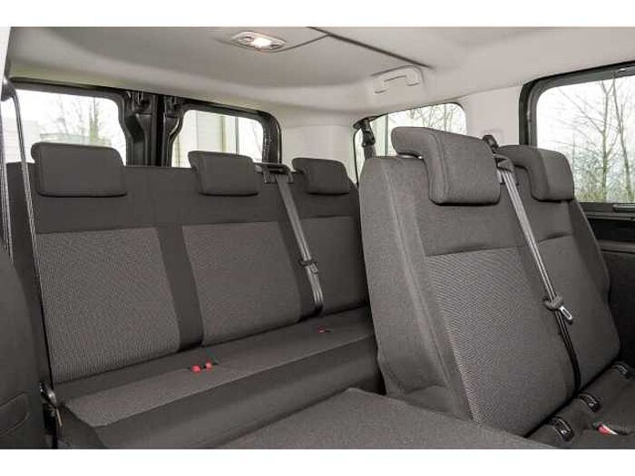 Opel Vivaro Kombi L Automatik+AHK+NAVI+2x Schiebet. +