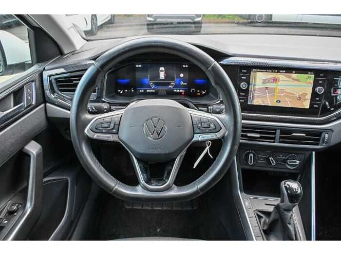 Volkswagen Polo Life+NAVI+CARPLAY+2xPDC+KLIMA+ALLWETTER+