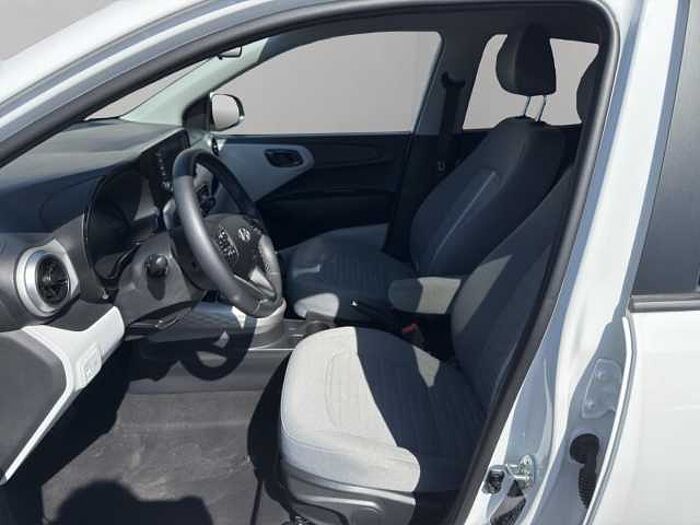 Hyundai i10 1.2 PRIME AT+NAVI+WR+SHZ+LRH+R-KAM+KLIMAAUTO+