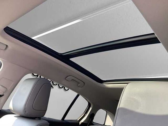 Citroen C5 Aircross PT130 AT SHINE PACK+LEDER+PANO+AHK+R-KAM+