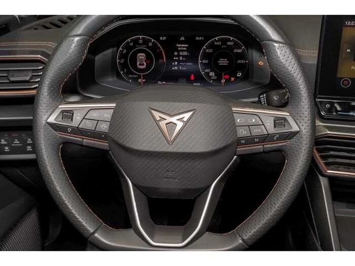CUPRA Formentor 1.5 TSI+E. HECKK. +AHK+KEYLESS+CARPLAY+SHZ+DAB+RFK