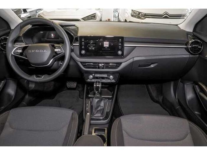 SKODA Fabia Selection+AUTOMATIK+CARPLAY+R-KAM+PDC+S/L Hzg+
