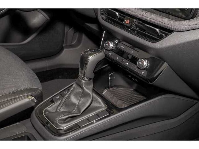 SKODA Fabia Selection+AUTOMATIK+CARPLAY+R-KAM+PDC+S/L Hzg+