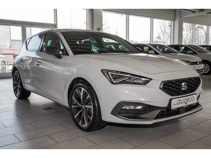 SEAT Leon FR 1.4 e-Hybrid DSG+NAVI+CARPL+R-KAM+S/LHzg+