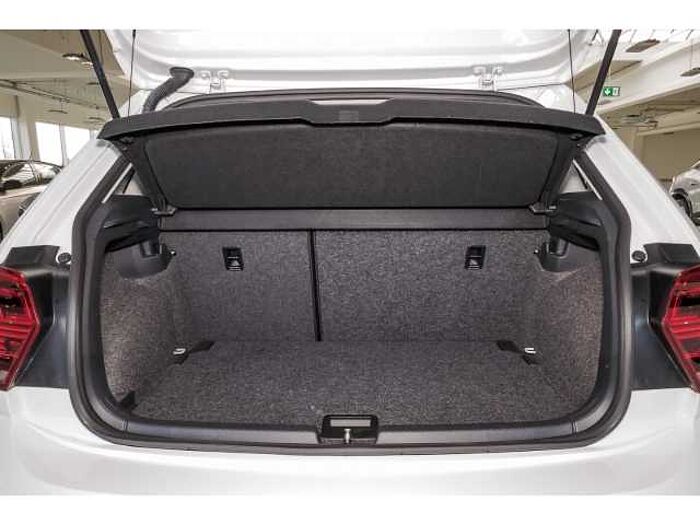 Volkswagen Polo VI Highline+NAVI+SHZ+PDC+KLIMAAUTO+CARPLAY+