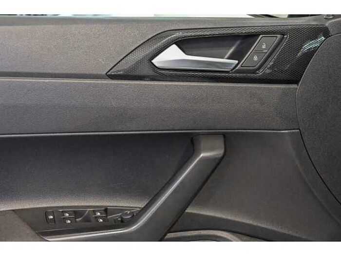 Volkswagen Polo Life+PDC v/h+CARPLAY+ALLWETTER+KLIMA+LED+DAB+