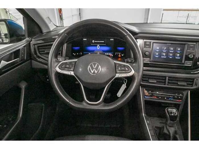 Volkswagen Polo 1.0 TSI Life+CARPLAY+S Hzg+PDC v/h+LED+ACC+