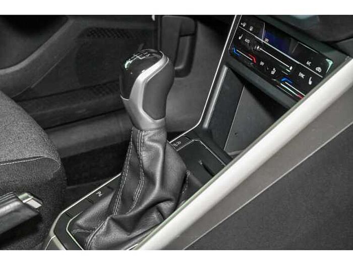 Volkswagen Polo VI Move +Sitz-HZG.+DAB+CARPLAY+PDC+Bluetooth+