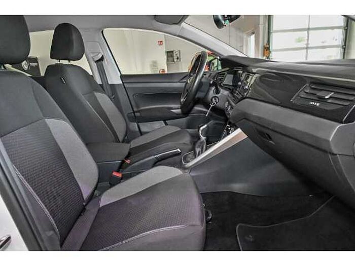 Volkswagen Polo VI Life+Sitz-HZG+CARPLAY+DAB+Bluetooth+PDC