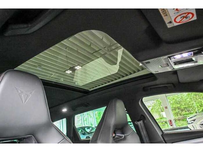 CUPRA Leon ST VZ 4Drive+AHK+PANO+eKLAPPE+CARPLAY+BLIND SPOT+