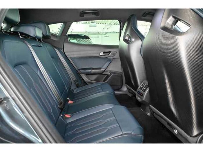 CUPRA Formentor VZ 1.4 e-HYB+AHK+APP+NAVI+BLIND SPOT+R-KAM+
