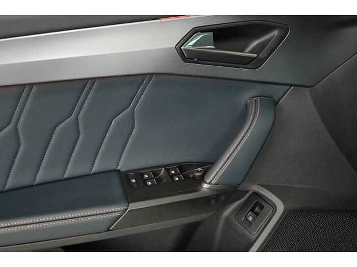CUPRA Formentor VZ 1.4 e-HYB+AHK+APP+NAVI+BLIND SPOT+R-KAM+