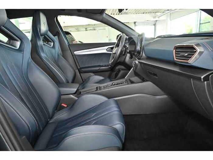 CUPRA Formentor VZ 1.4 e-HYB+AHK+APP+NAVI+BLIND SPOT+R-KAM+
