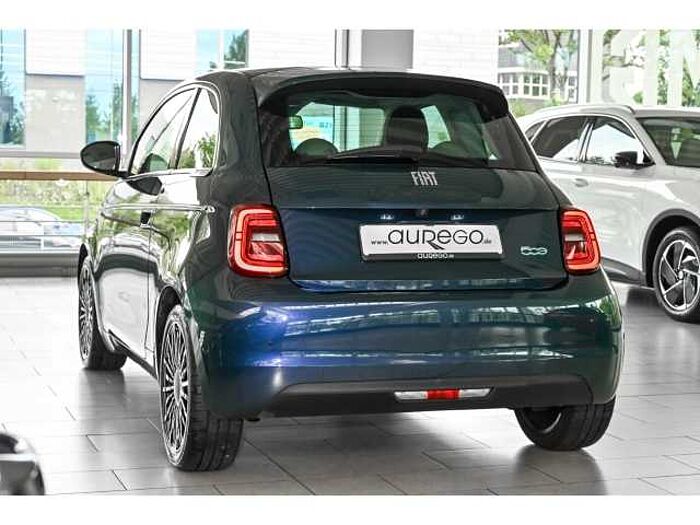 Fiat 500e la Prima+PANO+APP+NAVI+ACC+BLIND SPOT+S Hzg+