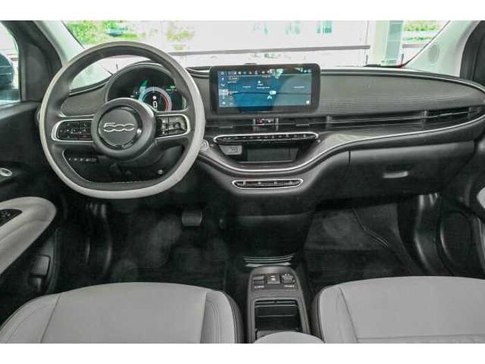 Fiat 500e la Prima+PANO+APP+NAVI+ACC+BLIND SPOT+S Hzg+