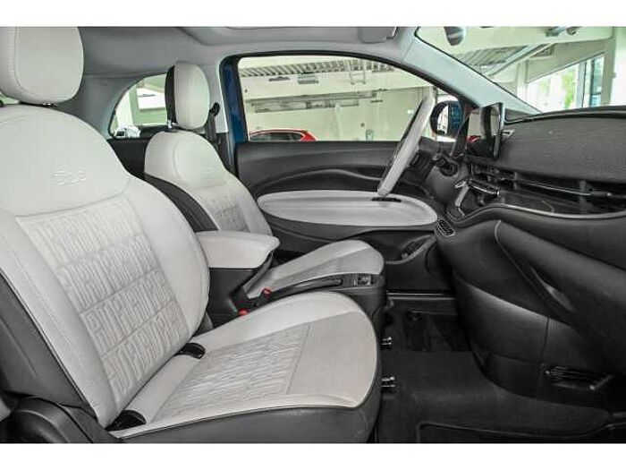 Fiat 500e la Prima+PANO+APP+NAVI+ACC+BLIND SPOT+S Hzg+