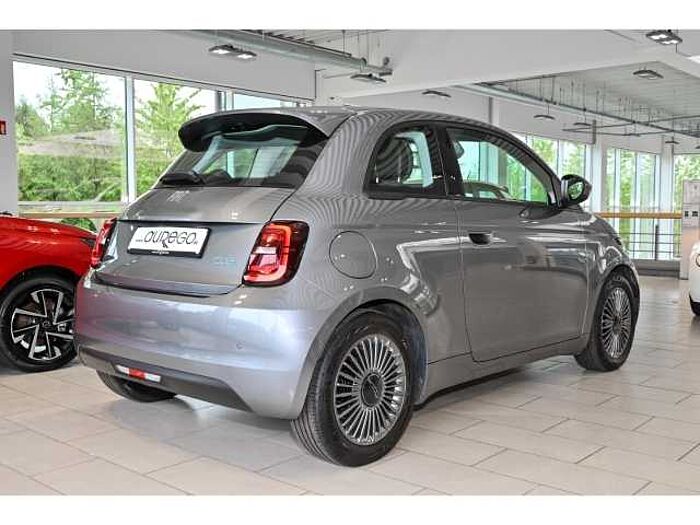 Fiat 500e Icon+NAVI+CARPLAY+SITZHEIZUNG+PDC+KLIMAAUTO+