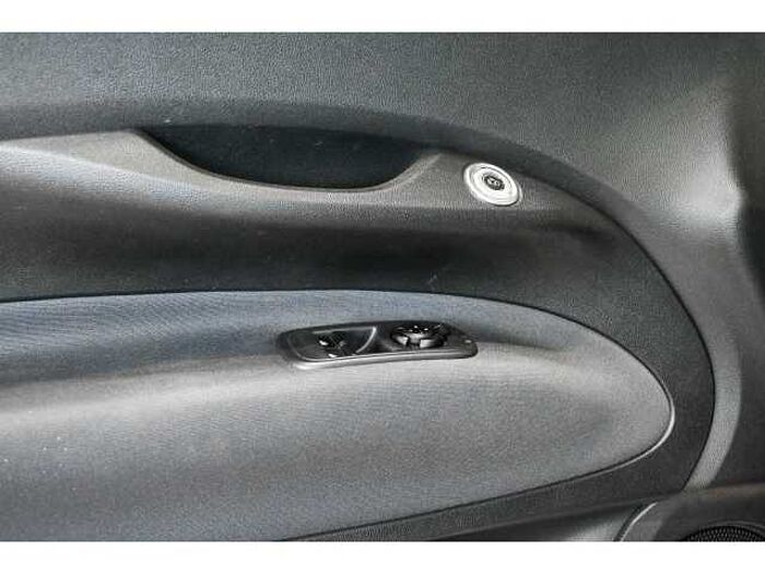 Fiat 500e Icon+NAVI+CARPLAY+SITZHEIZUNG+PDC+KLIMAAUTO+