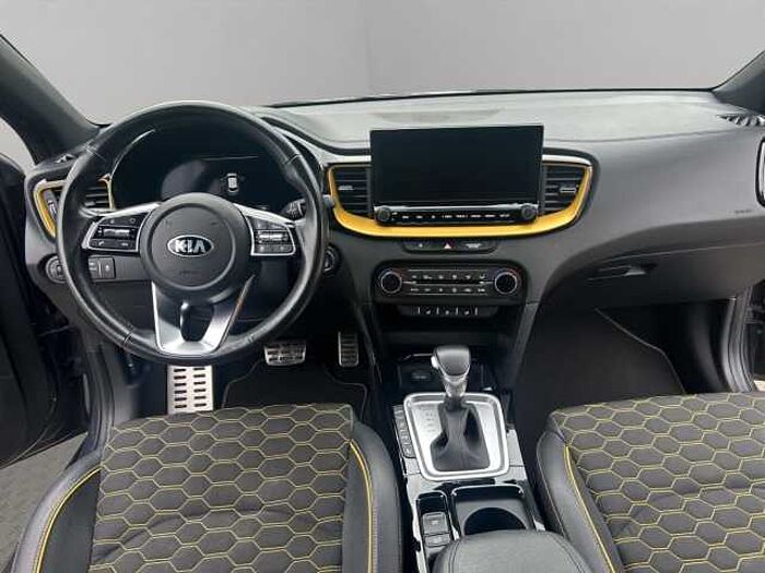 Kia XCee'd Xdition 1.5 T-GDI Navi+ Memory+JBL+DigitalesCockpit+LED+ACC+AppleCarPlay XCeed
