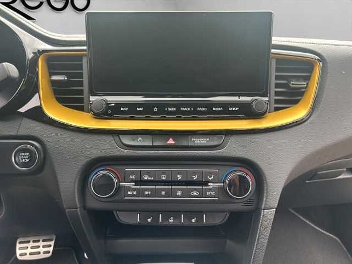 Kia XCee'd Xdition 1.5 T-GDI Navi+ Memory+JBL+DigitalesCockpit+LED+ACC+AppleCarPlay XCeed