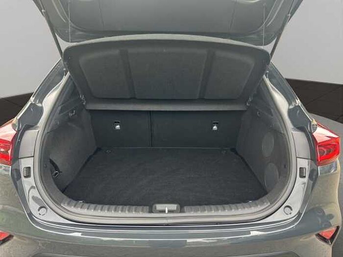 Kia XCee'd Xdition 1.5 T-GDI Navi+ Memory+JBL+DigitalesCockpit+LED+ACC+AppleCarPlay XCeed