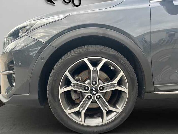 Kia XCee'd Xdition 1.5 T-GDI Navi+ Memory+JBL+DigitalesCockpit+LED+ACC+AppleCarPlay XCeed