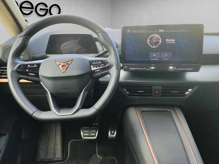 CUPRA Born 62 KW+NAVI+ACC+PANO+S HZG+ R-KAM+LED+