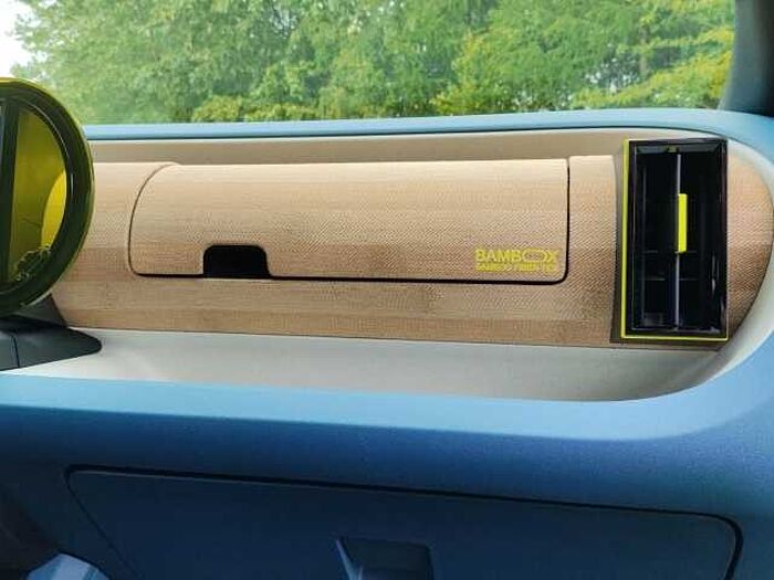 Fiat Grande Panda La Prima+CARPLAY+2xPDC+S/L Hzg+R-KAM+