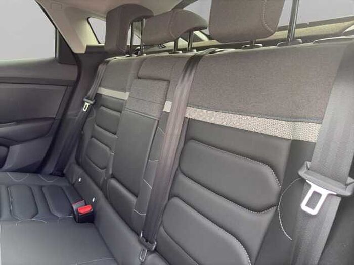 Citroen C4 PT130 S&S AT SHINE+HUD+NAVI+SHZ+R-KAM+2xPDC+