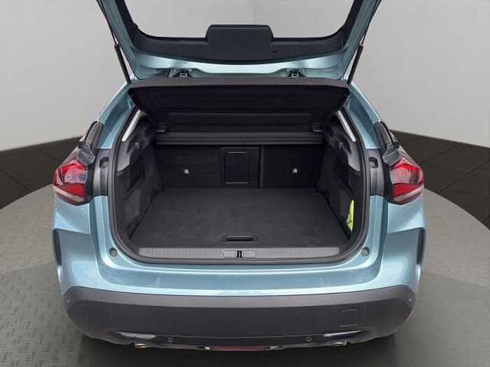 Citroen C4 PT130 S&S AT SHINE+HUD+NAVI+SHZ+R-KAM+2xPDC+