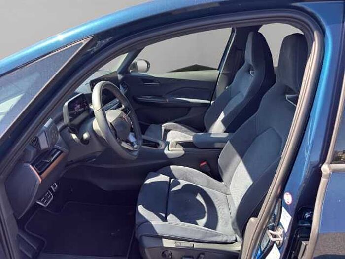 CUPRA Born NAVI+BEATS+ACC/PCC+PARK-ASS+SHZ+WÄRMEPUMPE+