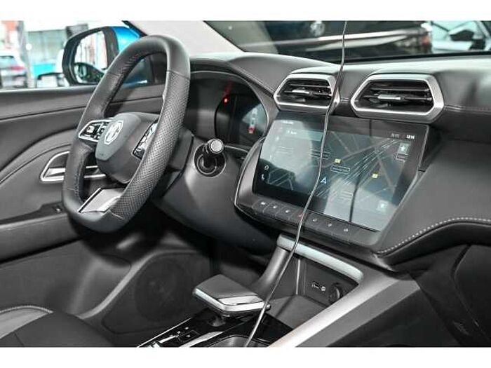 MG ZS HEV LUX MY25.5 StandHZG Navi Digitales Cockpit 360 Kamera LED ACC Apple CarPl
