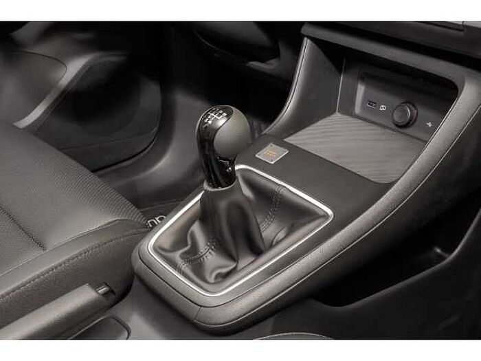 MG ZS 1.5 Comfort +ALLWETTER+CARPLAY+360°KAMERA+DAB+NAVI+KLIMA+
